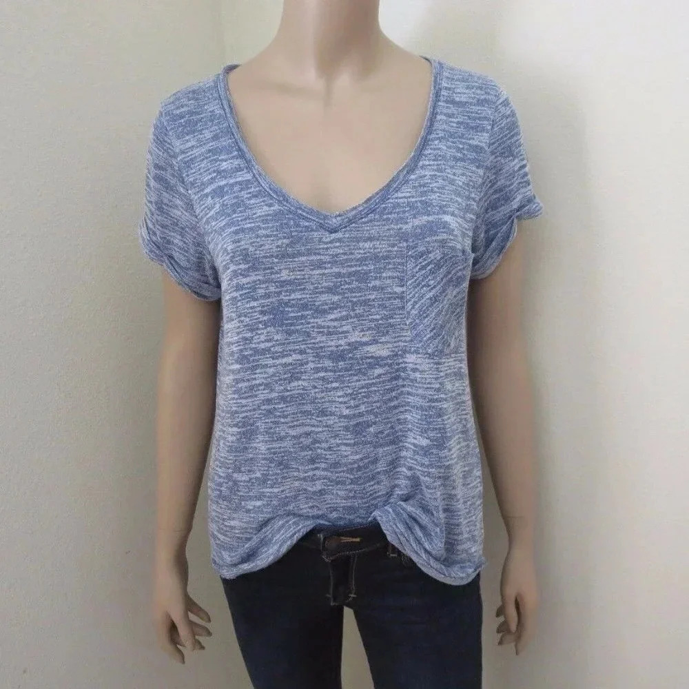 Abercrombie Knit V-Neck T-Shirt Size Small